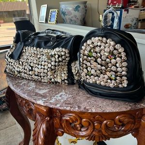 Traci Lynn Luggage Set